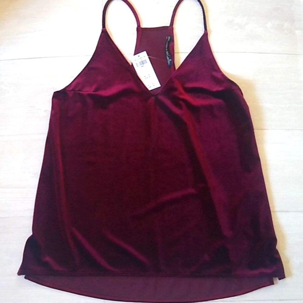 Ambercrombie & Fitch Deep Rich Cranberry Velvet Racerback Tank NWT S/M - Picture 1 of 10
